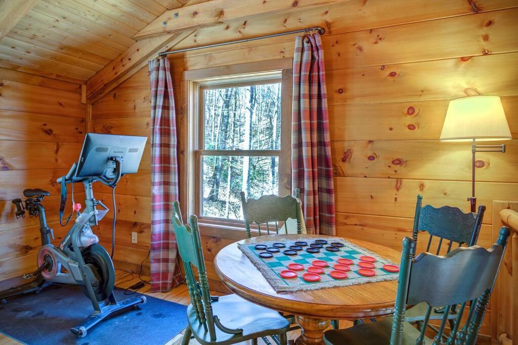 Cozy Cabin + Mt View/River/Hot Tub/Pool Table Villa Boone Esterno foto